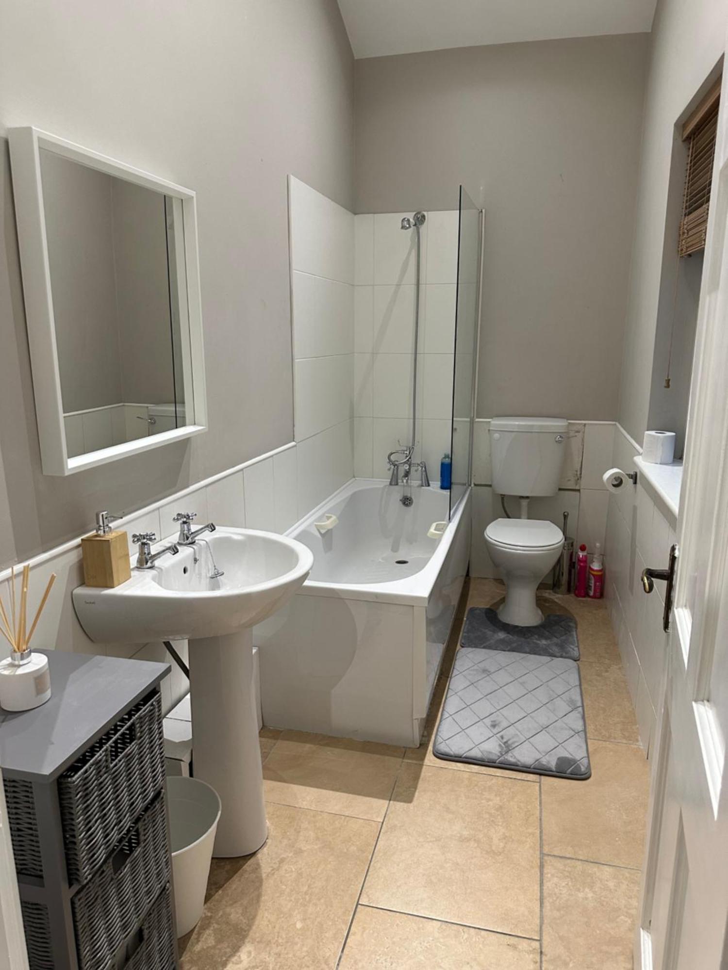 Dublin Airport Homestay ภายนอก รูปภาพ