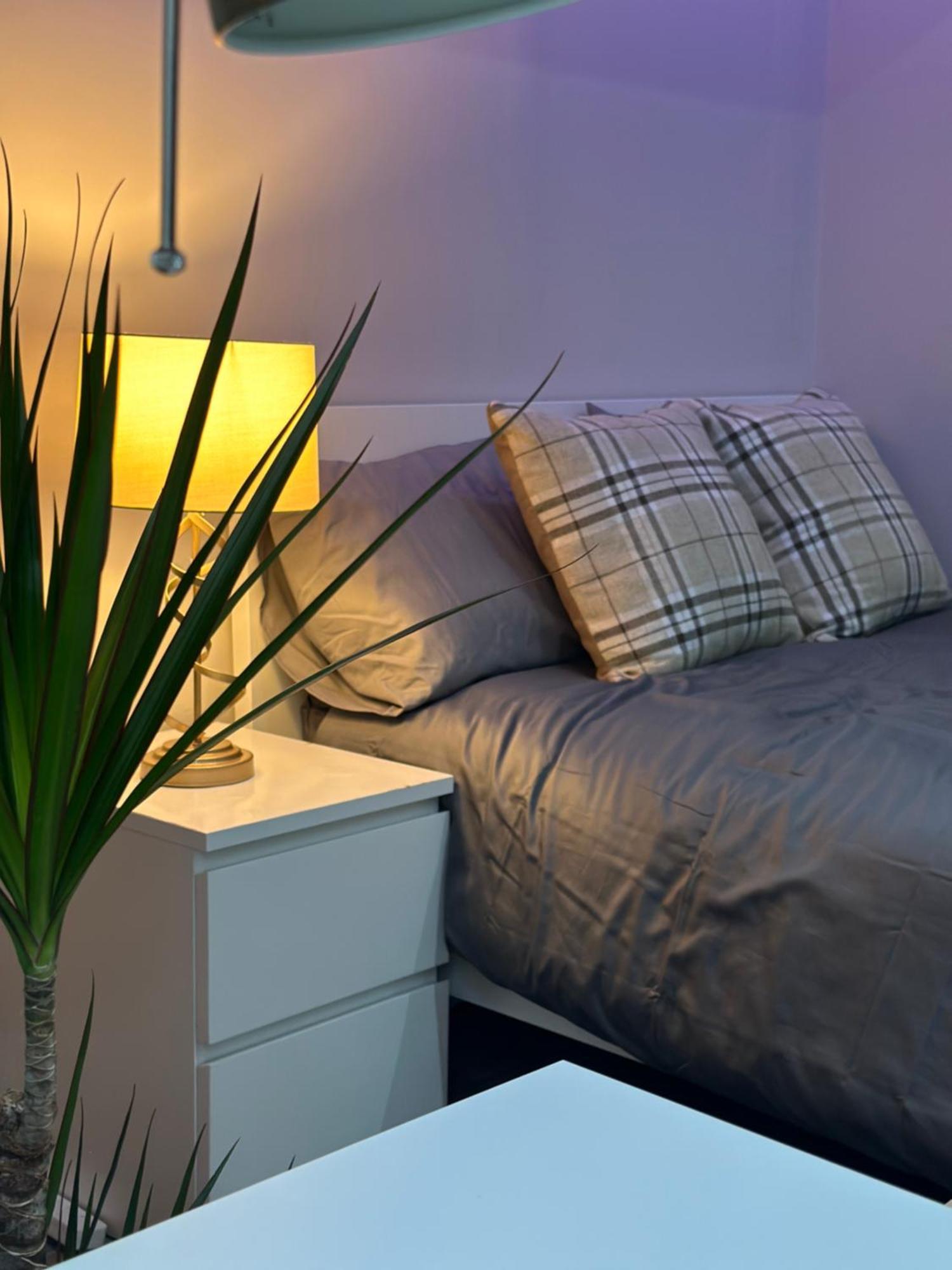 Dublin Airport Homestay ภายนอก รูปภาพ
