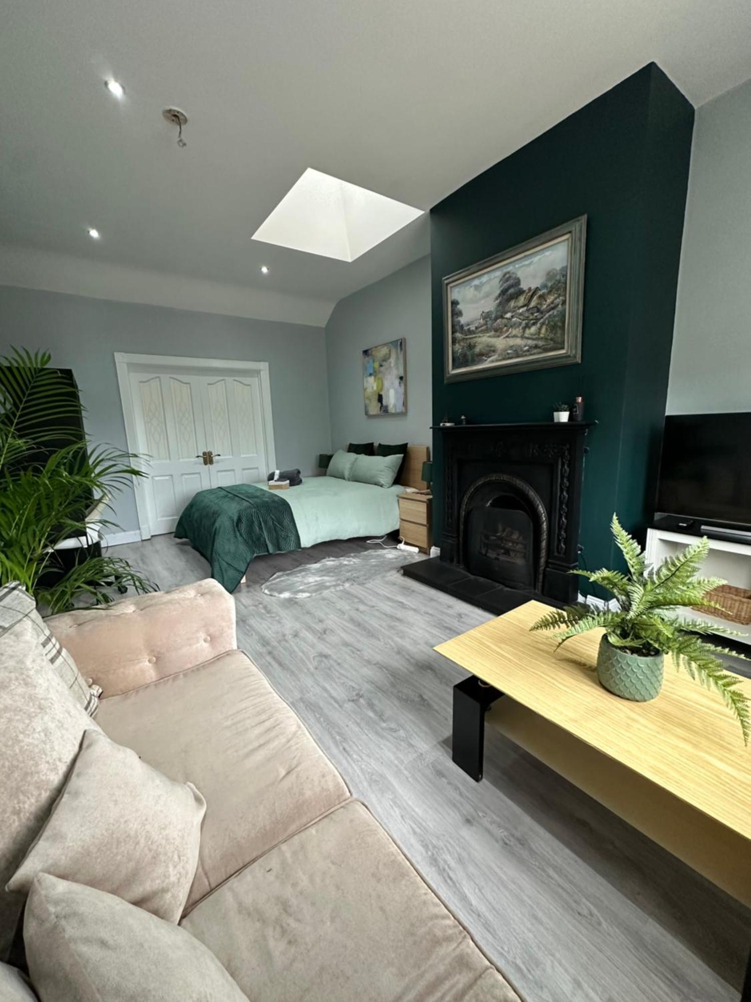 Dublin Airport Homestay ภายนอก รูปภาพ